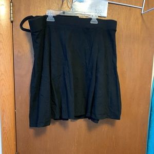 Black skater skirt